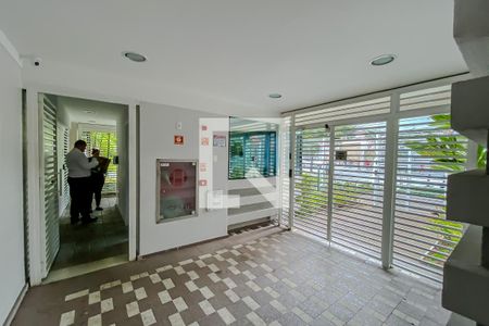 Apartamento à venda com 76m², 2 quartos e 1 vagaHall Social