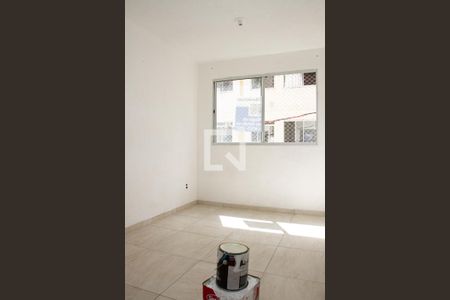 Sala de apartamento à venda com 2 quartos, 45m² em Água Santa, Rio de Janeiro
