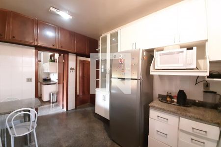 Cozinha de casa para alugar com 5 quartos, 1300m² em Garças, Belo Horizonte