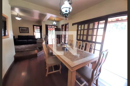 Casa para alugar com 1300m², 5 quartos e 3 vagasSala de Jantar