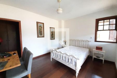 Casa para alugar com 1300m², 5 quartos e 3 vagasQuarto 5 - Suíte