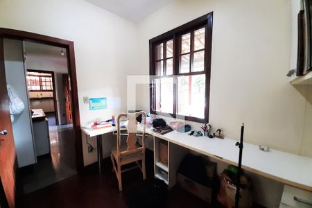 Escritório de casa para alugar com 5 quartos, 1300m² em Garças, Belo Horizonte