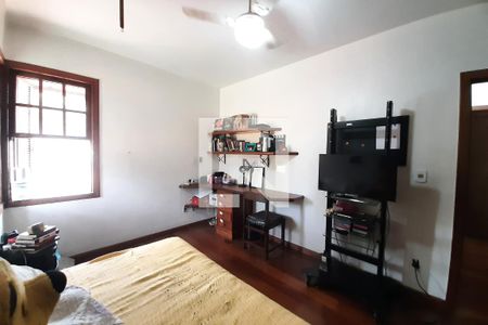 Casa para alugar com 1300m², 5 quartos e 3 vagasQuarto 3