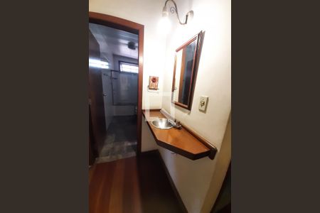 Casa para alugar com 1300m², 5 quartos e 3 vagasLavabo