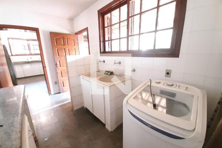 Área de Serviço de casa para alugar com 5 quartos, 1300m² em Garças, Belo Horizonte