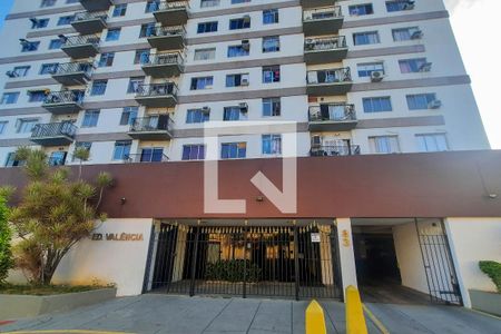 Apartamento à venda com 60m², 2 quartos e 1 vagaFachada