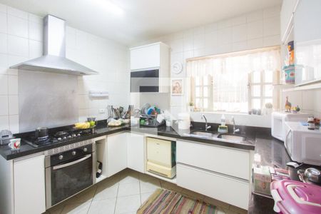 Casa à venda com 140m², 3 quartos e 2 vagasCozinha