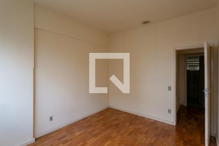 Quarto 1 de apartamento à venda com 4 quartos, 124m² em Centro, Belo Horizonte