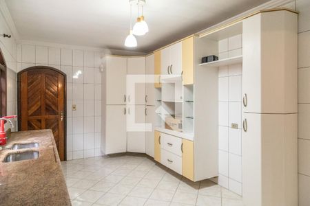 Casa para alugar com 140m², 3 quartos e 2 vagas Casa para alugar com 140m², 3 quartos e 2 vagasCozinha