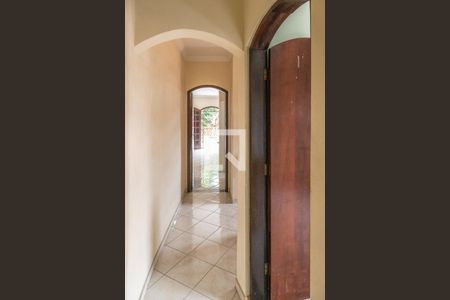 Casa para alugar com 140m², 3 quartos e 2 vagas Casa para alugar com 140m², 3 quartos e 2 vagasCorredor