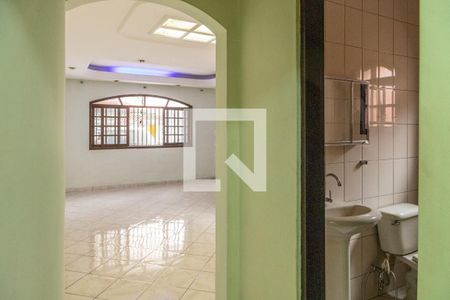 Casa para alugar com 140m², 3 quartos e 2 vagas Casa para alugar com 140m², 3 quartos e 2 vagasCorredor