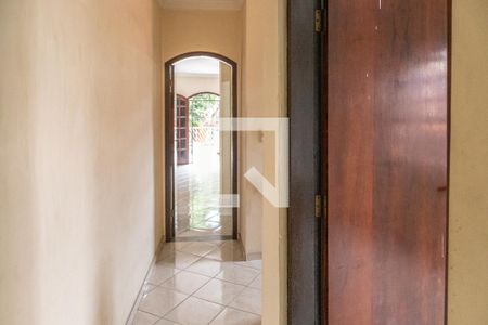 Casa para alugar com 140m², 3 quartos e 2 vagas Casa para alugar com 140m², 3 quartos e 2 vagasCorredor