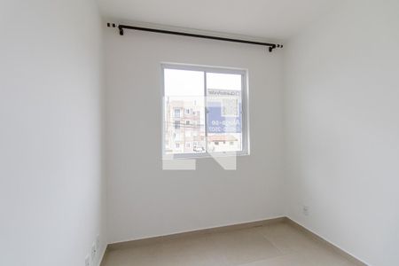 Quarto 1 de apartamento para alugar com 2 quartos, 46m² em Parque da Fonte, São José dos Pinhais