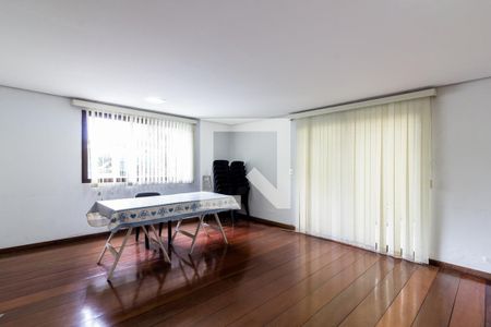 Apartamento para alugar com 55m², 2 quartos e 1 vagaSalão de Festas