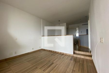Apartamento para alugar com 85m², 1 quarto e 2 vagas Apartamento para alugar com 85m², 1 quarto e 2 vagasSala