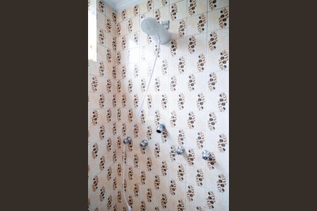 Casa à venda com 690m², 4 quartos e 4 vagasBanheiro Quarto 2 - Suíte