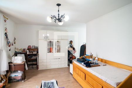 Casa à venda com 690m², 4 quartos e 4 vagasQuarto 3 - Suíte