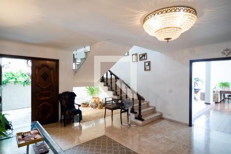 Hall Entrada de casa para alugar com 4 quartos, 690m² em Chácara Monte Alegre, São Paulo