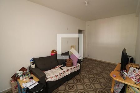 Sala de casa à venda com 3 quartos, 250m² em Vila Carmem, São Paulo