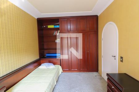 Casa à venda com 460m², 4 quartos e 6 vagas Casa à venda com 460m², 4 quartos e 6 vagasQuarto 2