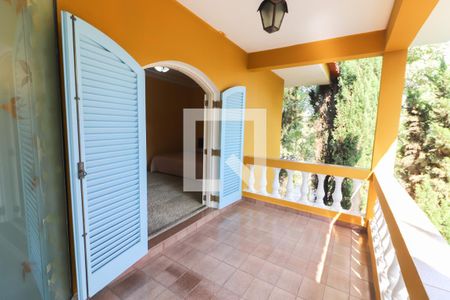 Casa à venda com 460m², 4 quartos e 6 vagas Casa à venda com 460m², 4 quartos e 6 vagasSuite 1