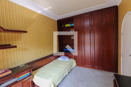 Casa à venda com 460m², 4 quartos e 6 vagas Casa à venda com 460m², 4 quartos e 6 vagasQuarto 2