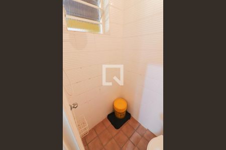 Casa à venda com 460m², 4 quartos e 6 vagas Casa à venda com 460m², 4 quartos e 6 vagasSuite - Empregada