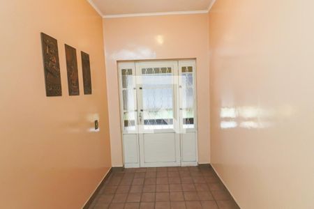 Casa à venda com 460m², 4 quartos e 6 vagas Casa à venda com 460m², 4 quartos e 6 vagasLavanderia