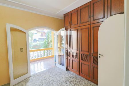 Casa à venda com 460m², 4 quartos e 6 vagas Casa à venda com 460m², 4 quartos e 6 vagasSuite 1