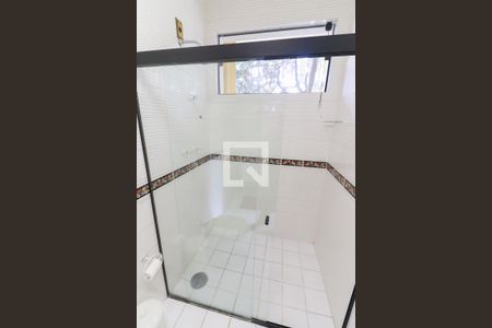 Casa à venda com 460m², 4 quartos e 6 vagas Casa à venda com 460m², 4 quartos e 6 vagasSuite 1