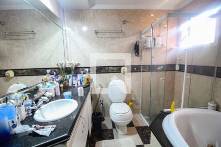 Casa para alugar com 4 quartos, 219m² em Jardim Centenário, São Paulo