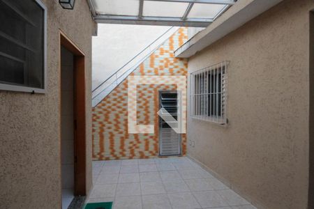 Casa à venda com 119m², 2 quartos e 2 vagasQuintal