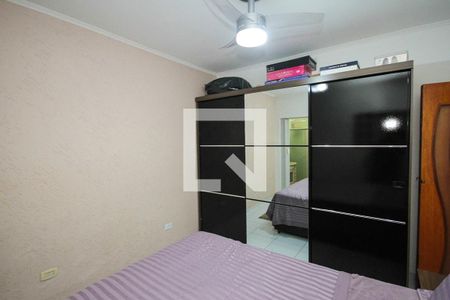 Casa à venda com 119m², 2 quartos e 2 vagasSuite