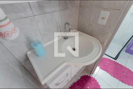 Apartamento à venda com 57m², 2 quartos e 1 vaga Apartamento à venda com 57m², 2 quartos e 1 vagaBanheiro