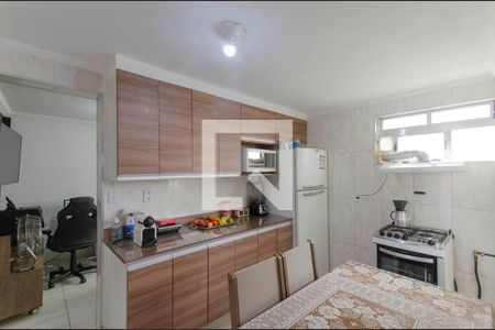 Apartamento à venda com 57m², 2 quartos e 1 vaga Apartamento à venda com 57m², 2 quartos e 1 vagaCozinha