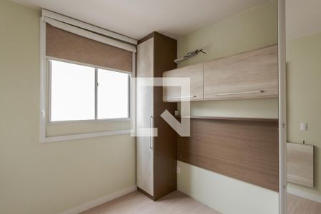Quarto 1 de apartamento para alugar com 2 quartos, 45m² em Rubem Berta, Porto Alegre