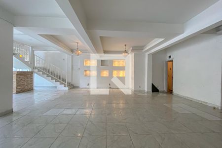 Salão de casa à venda com 3 quartos, 300m² em Brás de Pina, Rio de Janeiro
