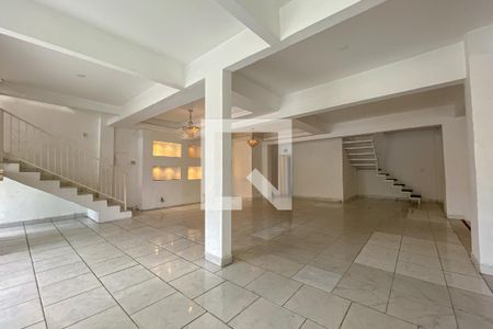 Salão de casa à venda com 3 quartos, 300m² em Brás de Pina, Rio de Janeiro