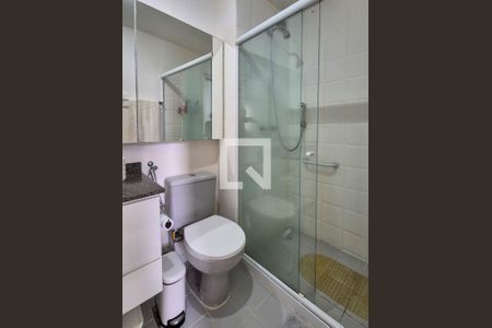 Apartamento à venda com 90m², 3 quartos e 2 vagas Apartamento à venda com 90m², 3 quartos e 2 vagasBanheiro da Suíte