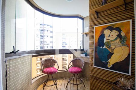 Varanda da sala de apartamento para alugar com 2 quartos, 123m² em Centro, Florianópolis