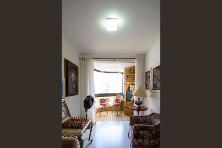 Sala de estar de apartamento para alugar com 2 quartos, 123m² em Centro, Florianópolis