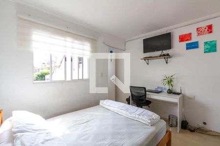 Casa à venda com 220m², 4 quartos e 2 vagas Casa à venda com 220m², 4 quartos e 2 vagasQuarto 3