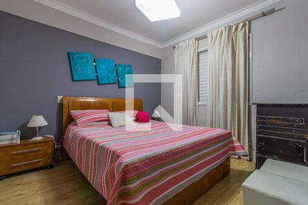 Apartamento à venda com 131m², 3 quartos e 3 vagas Apartamento à venda com 131m², 3 quartos e 3 vagasSuite 2