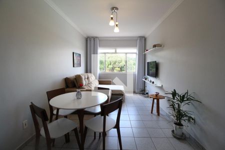 Sala de apartamento para alugar com 1 quarto, 51m² em Guarani, Campinas