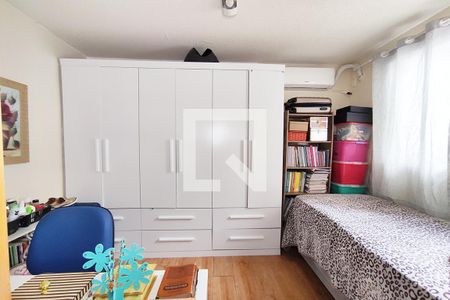 Quarto 2 de apartamento à venda com 2 quartos, 50m² em Operário, Novo Hamburgo