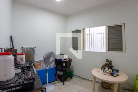 Casa à venda com 230m², 3 quartos e 4 vagasQuarto 2