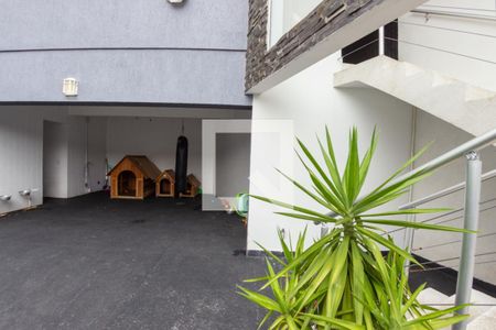 Casa à venda com 230m², 3 quartos e 4 vagasQuintal