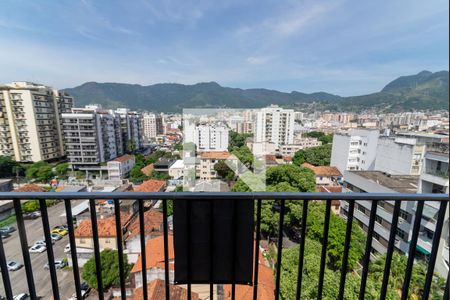 Vista da Sala de apartamento à venda com 2 quartos, 60m² em Vila Isabel, Rio de Janeiro