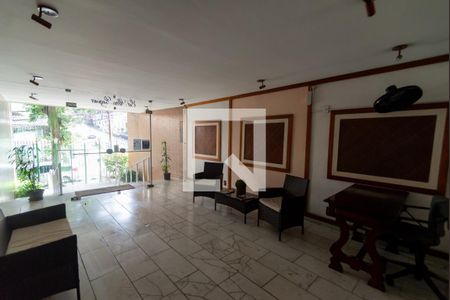 Apartamento à venda com 60m², 2 quartos e 1 vagaHall