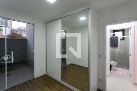 Quarto 1 de apartamento para alugar com 2 quartos, 120m² em Santa Efigênia, Belo Horizonte
